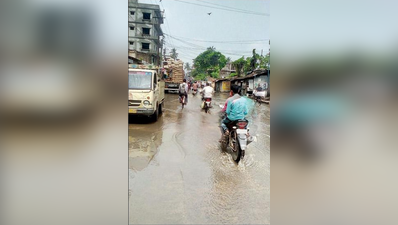 ওঠেনি জবরদখল, নেই পাকা নর্দমাও