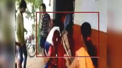 சில்மிஷம் செய்த வழக்கறிஞருக்கு ஊர் கூடி செருப்படி!