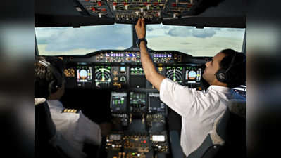 एयर इंडिया में पायलट बनाने के नाम पर ले रहा था इंटरव्यू, CISF के हत्थे चढ़ा