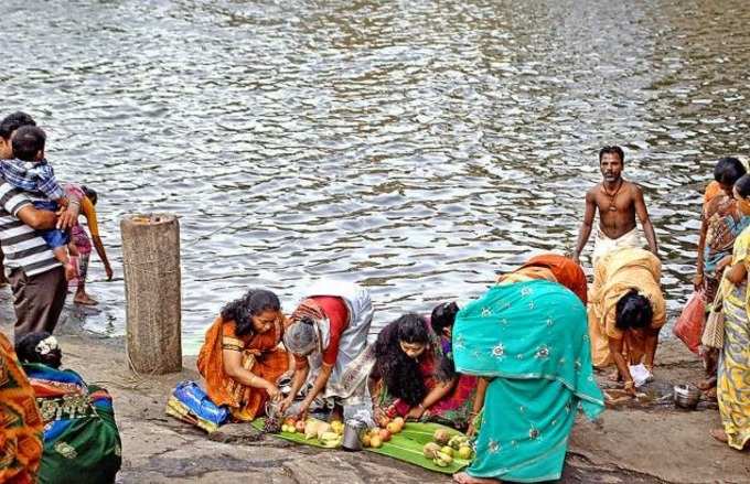 ஆடி மாதத்தில் தேடி வரும் விரத வழிபாடுகள்