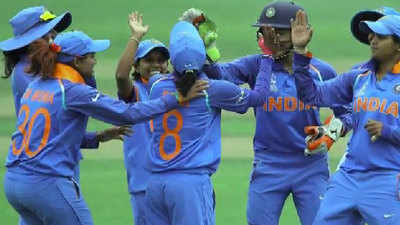 Go for it ladies, cheers Team India ahead of ICC Womens World Cup finale 