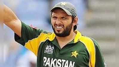 अफरीदी बने पाकिस्तान टेस्ट टीम के कप्तान