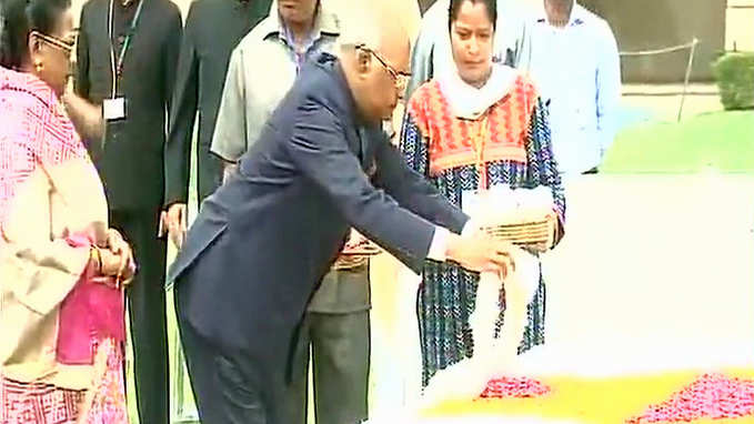 President-elect Ram Nath Kovind and his wife pay tributes at Rajghat 