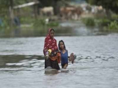 வடகிழக்கு மாநிலங்களில் மழையால் பாதிக்கப்பட்ட பெண்களுக்கு சென்னையில் சேலை சேகரிப்பு!!