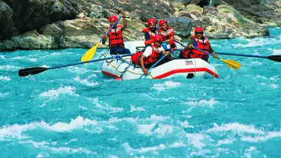 Rafting on Ladakhs Zanskar river, a new boost to tourism sector 