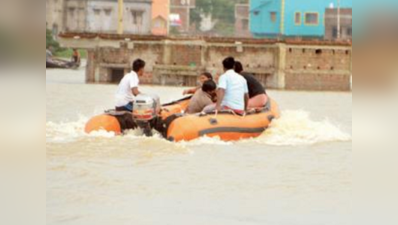 বসতবাড়ি তলিয়ে গেল চল্লিশ ফুট জলের নীচে