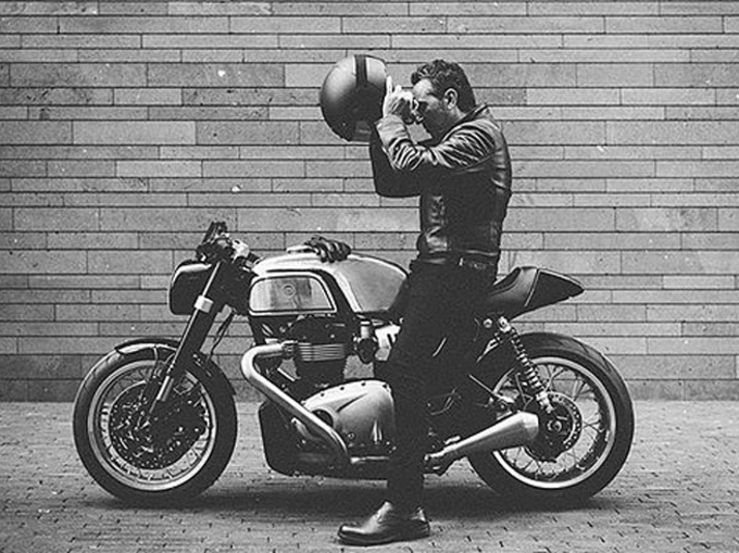 Cafe Racer to retro look