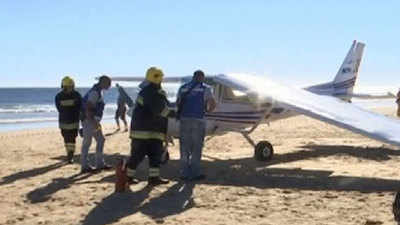 2 killed as plane makes emergency landing on Portuguese beach 