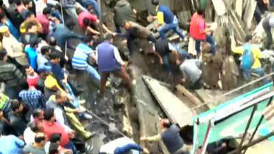 Old bus stand collapses in Shimla, 2 killed 