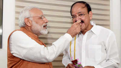 PM Modi felicitates Venkaiah Naidu 