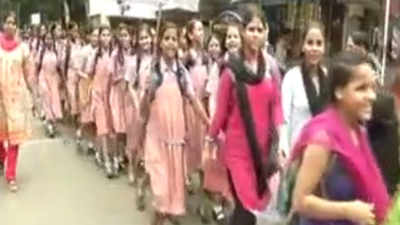 Over 2,000 school students take out rally demanding ban on Blue Whale Challenge 