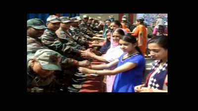 Women celebrate Raksha Bandhan with soldiers at LoC 