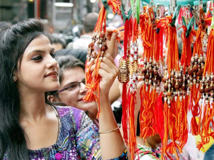 यहां रक्षाबंधन को कहते हैं झूलन पूर्णिमा