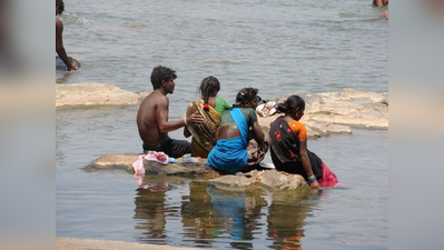 ಚಂದ್ರಗ್ರಹಣ: ವಿಶೇಷ ಕಾವೇರಿ ನದಿ ಸ್ನಾನ