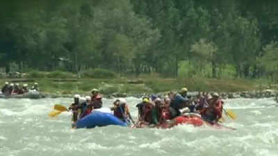 Watch: Thrilling rafting festival held in Ganderbal 