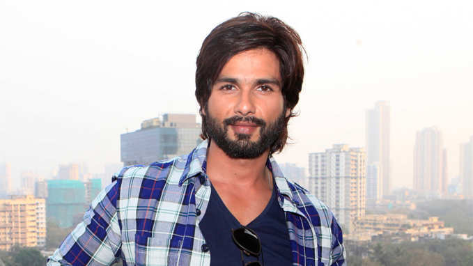 ‘Padmavati’ team unhappy with Shahid Kapoor’s unprofessional attitude? 