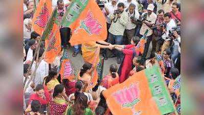 आम चुनाव में 2 साल बाकी, बीजेपी ने अभी से हिंदुत्ववादी अजेंडे के इर्दगिर्द बनाया माहौल