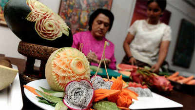 Watch: Thai chefs meticulously carve out beautiful shapes from fruits and vegetables 