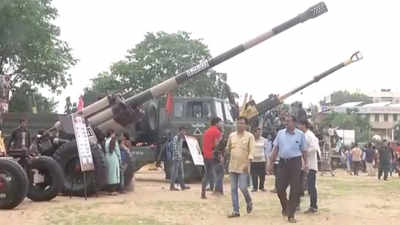 Jaipur: Army organises arms and ammunition exhibition ahead of Independence Day 