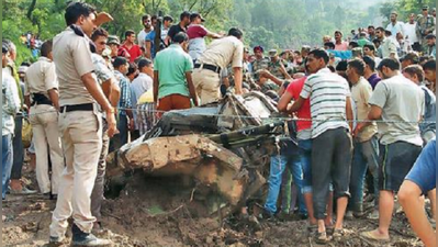 মান্ডিতে রাস্তা ধসে মৃত কমপক্ষে ৫০