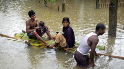 উত্তরবঙ্গের বন্যা পরিস্থিতিতে উদ্বিগ্ন মুখ্যমন্ত্রী, বাতিল ৪০ জোড়া ট্রেন