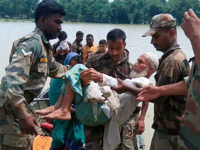 बाढ़ से बिहार में 26 और लोगों की मौत, मृतकों का आंकड़ा 367 हुआ