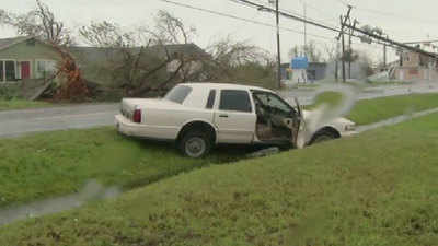 Harvey hits hard on residents of Rockport, Texas 