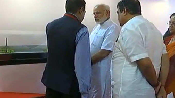 PM Modi visits exhibition on National Highway Projects 