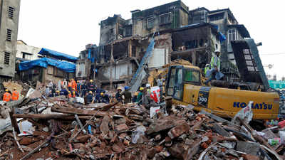 Mumbai building collapse: Death toll reaches 34 