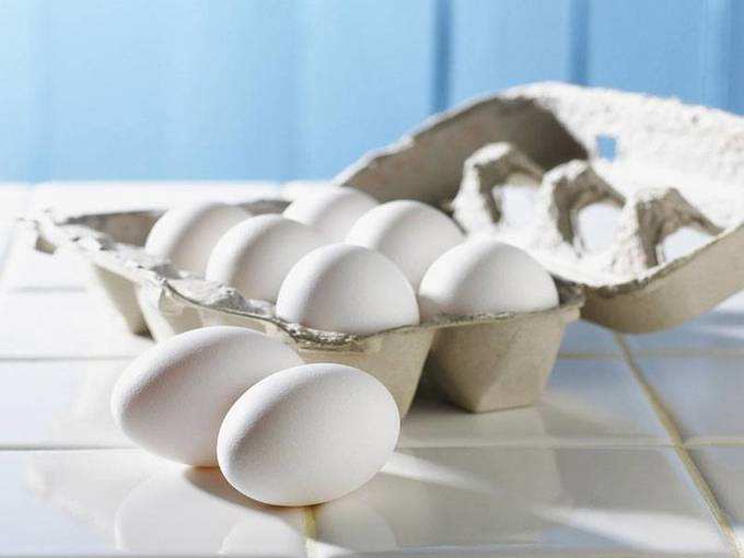 बाजार में सफेद अंडे ही ज्यादा मिलते हैं