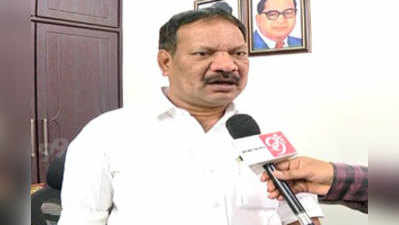 ‘లోటస్‌పాండ్‌’కు త్వరలో టూలెట్‌ బోర్డు: మంత్రి ఆనంద్‌బాబు