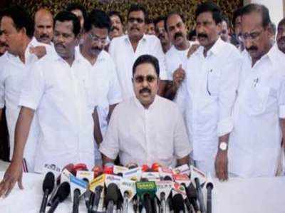 तमिलनाडु: दिनाकरन की राज्यपाल से राज्य में बहुमत परीक्षण कराने की मांग