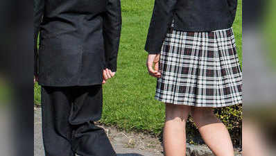 लिंगभेद से निपटने के लिए स्कूल में स्कर्ट पर लगाई पाबंदी