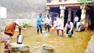 ಶ್ರೀರಂಗಪಟ್ಟಣ: ಕಾಳಮ್ಮಗುಡಿಗೂ ನುಗ್ಗಿದ ನೀರು