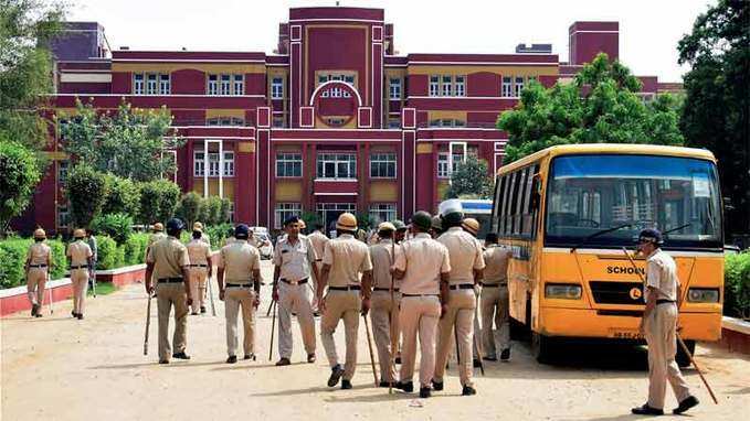 After Pradhyumns murder, SC to look into safety in all pvt schools 