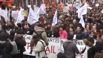 France labour unrest: Clashes erupt over labour reform 