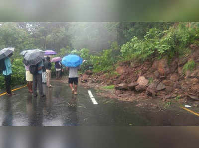 കോട്ടയത്തും ഇടുക്കിയിലും ഉരുൾപൊട്ടൽ