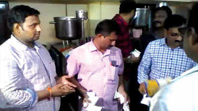 Vijayawada: Cops raid dairy parlour selling adulterated products 