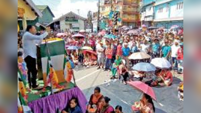 বনধ তোলার আশ্বাস নিয়ে নীরব নেতারা