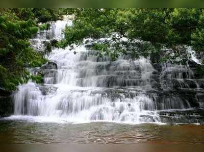 கனமழையால் நெல்லை அருவிகளில் வெள்ளப்பெருக்கு.!