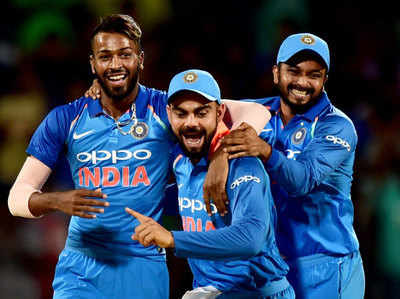 IND VS AUS: ऑस्ट्रेलिया के सामने 253 रन की चुनौती