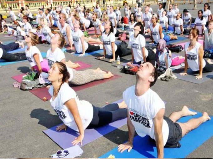 प्रदूषण के प्रभाव को दूर करता है प्राणायाम