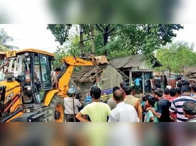 বিজ্ঞপ্তি ছাড়া হকার উচ্ছেদ সল্টলেকে