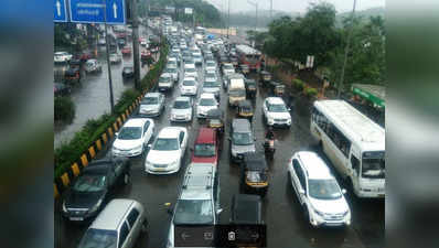 मुंबई की सड़कों पर बढ़ रही हैं सीएनजी-चालित कारें