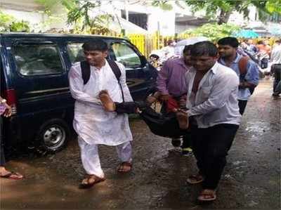 ಮುಂಬಯಿ ಕಾಲ್ತುಳಿತ: ತನಿಖೆಗೆ ಆದೇಶ, ಮೃತರ ಕುಟುಂಬಗಳಿಗೆ 10 ಲಕ್ಷ ಪರಿಹಾರ ಘೋಷಣೆ