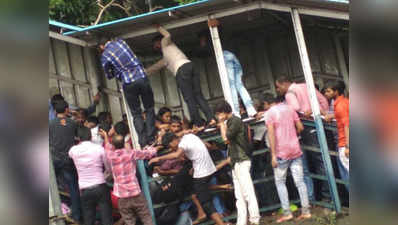मुंबई भगदड़: 22 लोगों की जान पर भारी पड़ गई एक अफवाह