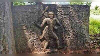 திருப்பத்தூர் அருகே 1300 ஆண்டு பழைய நடுகல்