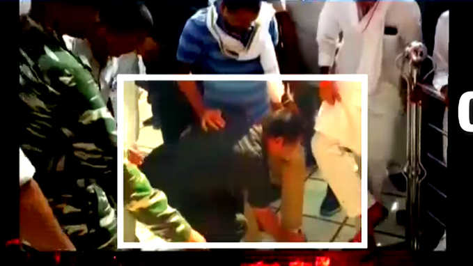 On cam: Security officer unties Congress leaders shoes in Rajasthan 
