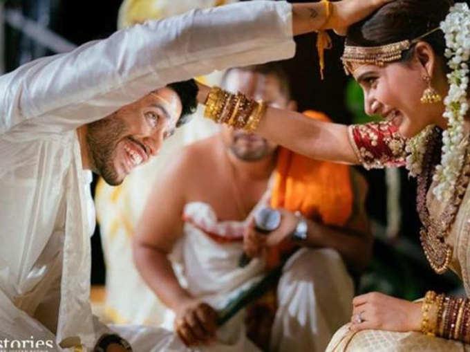 ह‍िंदू रीति-र‍िवाज से शादी संपन्न