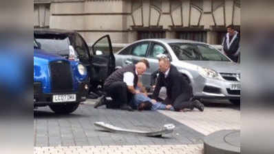 लंदन में कार की टक्कर से कई पैदल यात्री घायल, एक व्यक्ति हिरासत में